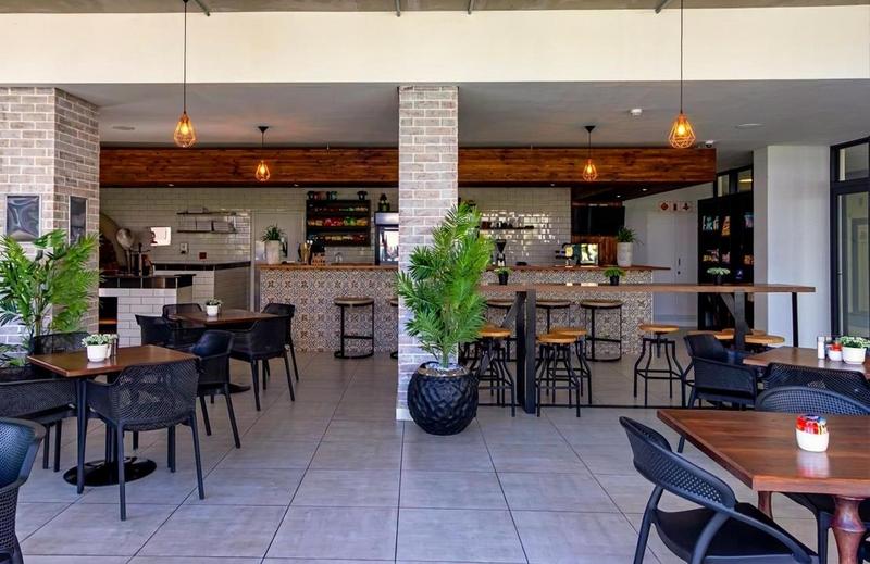 To Let 1 Bedroom Property for Rent in Paardevlei Western Cape